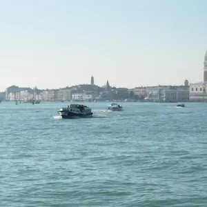 Holiday home Vacanze Casadueottanta Loc-13704, Venice