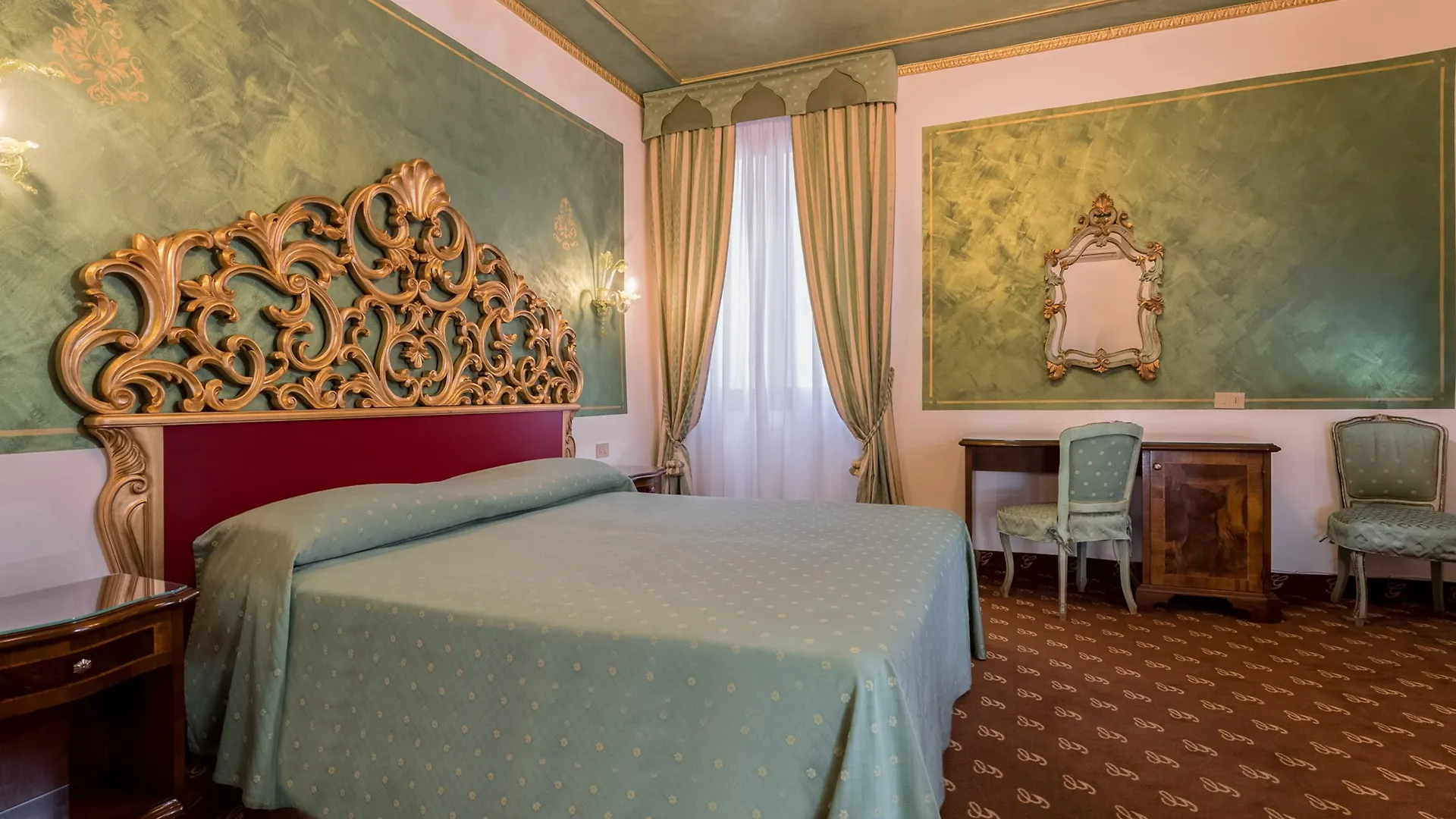 ****  Hotel Giorgione Venice Italy