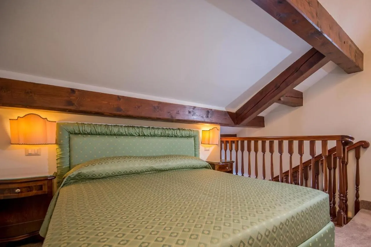 ****  Hotel Giorgione Venice Italy